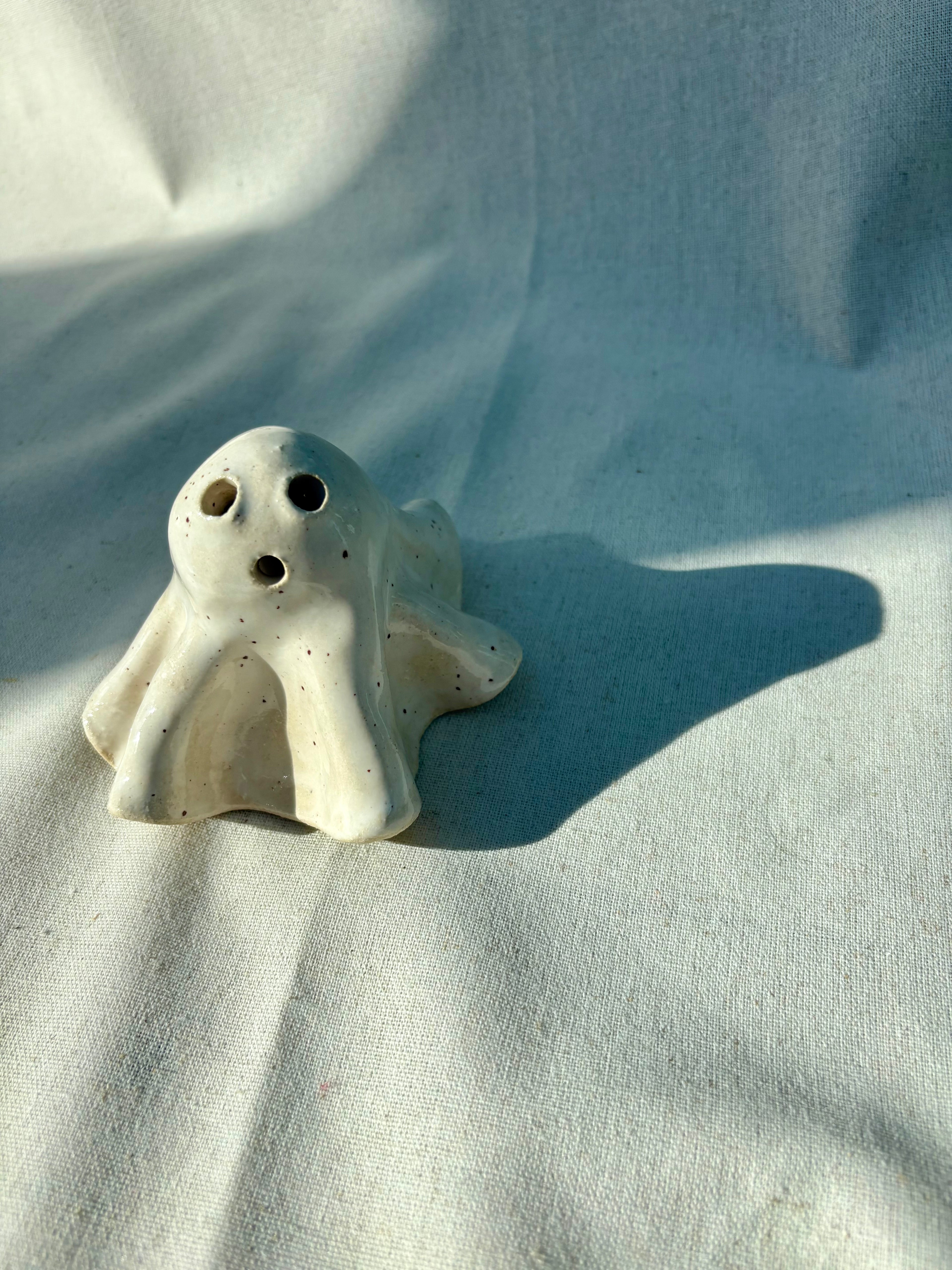 Tiny Ghost Candle Lantern - Barnaby in Speckled White