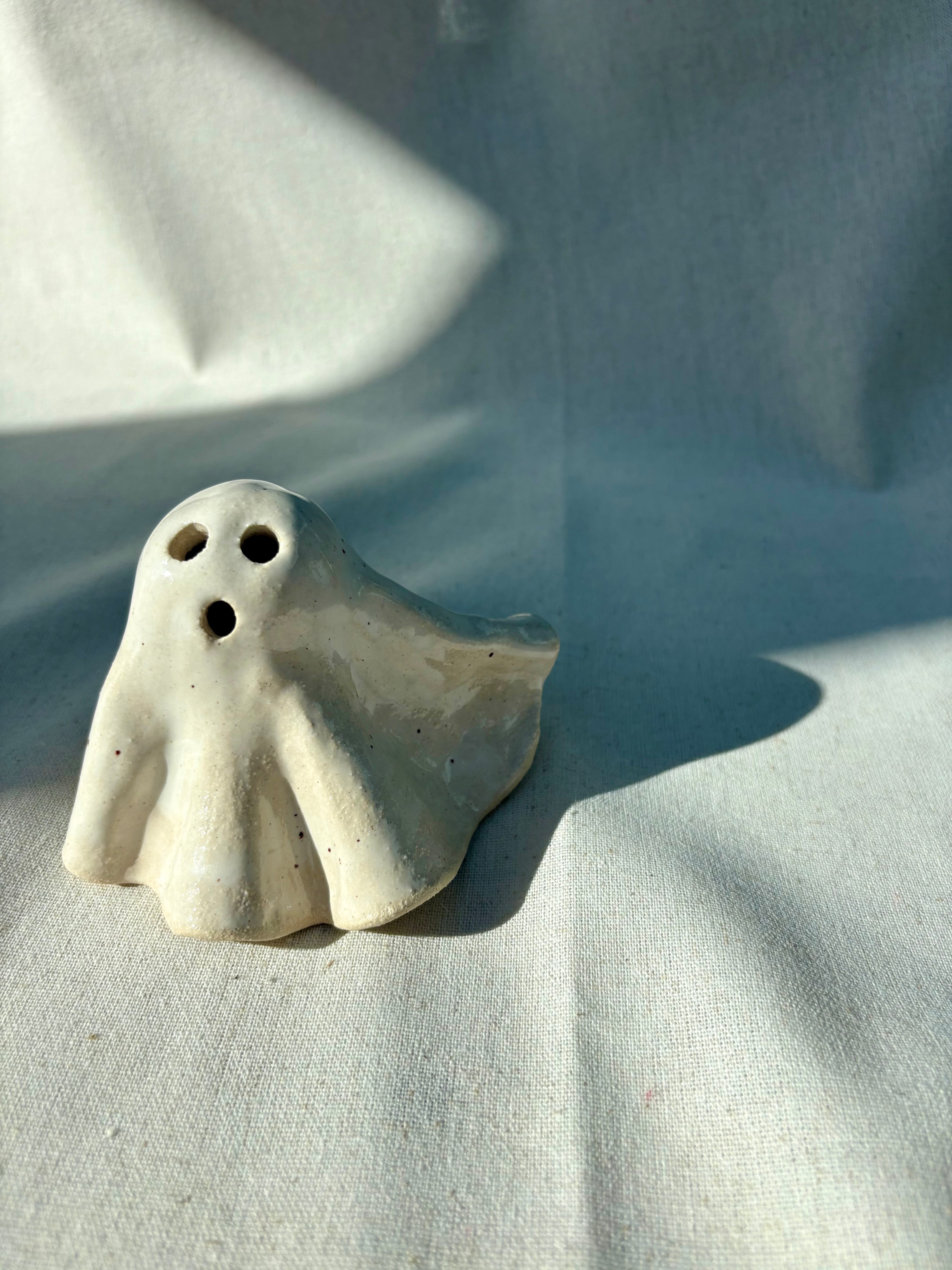 Tiny Ghost Candle Lantern - Barnaby in Speckled White